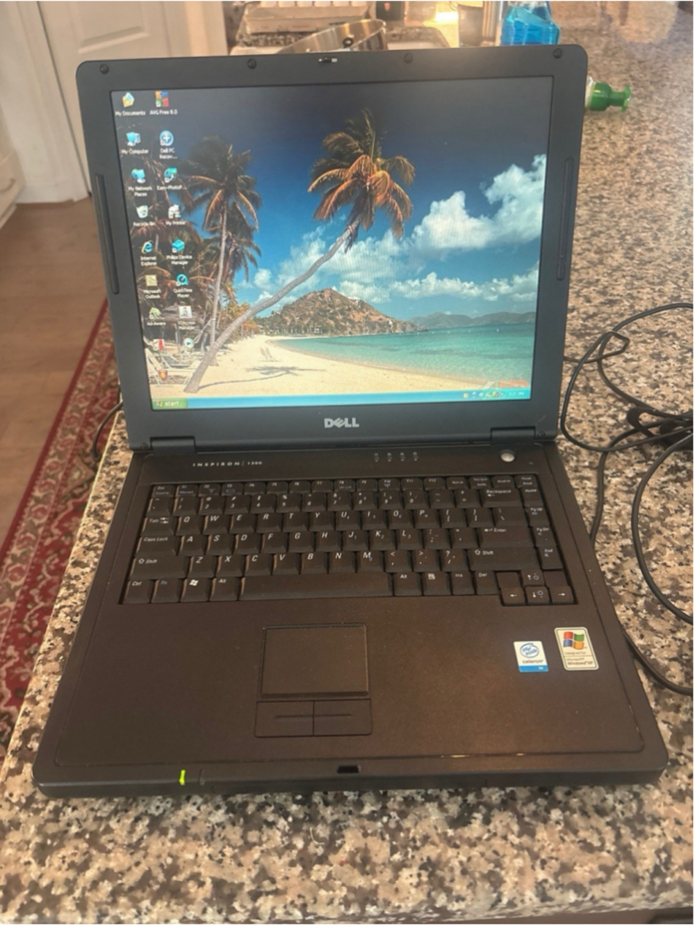 DELL INSPIRON 1200 - 248MB RAM With Charger